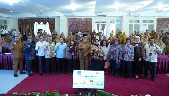 Pemprov Sumbar gelar Pelatihan Debt Management Unit