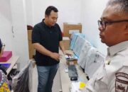 Fasilitas RSUD Solok Selatan Semakin Lengkap, CT Scan Kini Tersedia 9 Sekdakab Syamsurizaldi memantau kedatangan dan pemasangan alat kesehatan CT Scan di RSUD Solok Selatan