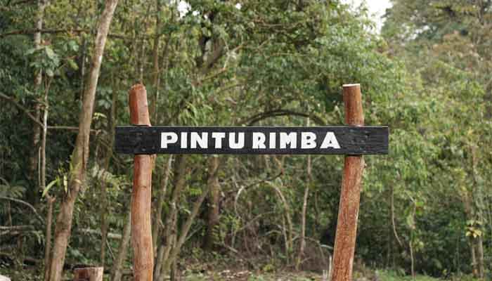 Pintu masuk pendakian Gunung Kerinci via Solok Selatan