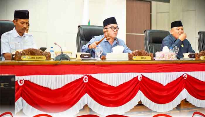 Rapat paripurna DPRD Solsel tentang Perubahan APBD 2026