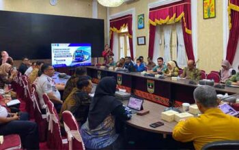 Pemko Payakumbuh Sepakati Pendanaan Bersama BRT Trans Paliko bersama Pemkab Limapuluh Kota dan Pemprov Sumbar 8 Rakor sinkronisasi implementasi BRT Trans Paliko, pembentukan Tim Akselerasi Angkutan Massal, dan penyusunan nota kesepahaman (MoU) di Ruang Rapat Zainal Bakar, Istana Gubernur Sumbar