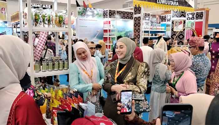 Produk UMKM Kabupaten Solok Dapat Sambutan Positif di APKASI Otonomi Expo 2026