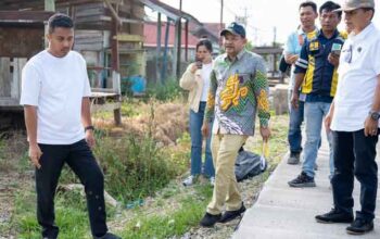 Soal Kemacetan Padang–Solok, Wagub Sumbar Minta Masyarakat Bersabar Selama Peningkatan Jalan 4 Wagub Sumbar, Vasko Ruseimy meninjau peningkatan jalan