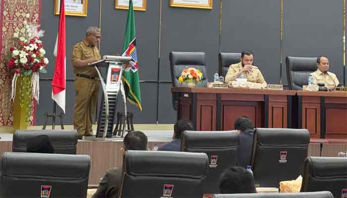 DPRD Kota Padang Siap Bahas 3 Ranperda Strategis Usulan Pemko 2 DPRD Kota Padang menggelar Rapat Paripurna dengan agenda penyampaian 3 Ranperda usulan Pemko