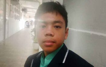 Pelajar SMPN 2 Padang Pamit ke Kadisdik untuk Pagelaran Seni di Singapura 4 Pelajar kelas tiga SMP Negeri 2 Padang, Andrew Arsya Mandala, menjadi Utusan Tim Nasional Pagelaran Kesenian Internasional ke Singapura