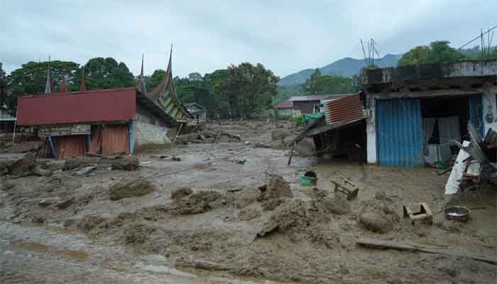 Tinjau Lokasi Banjir Bandang di Kabupaten Solok, Ini Fokus Penanganan Gubernur Sumbar 5 Banjir Bandang di Kabupaten Solok