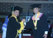 Bupati Sijunjung Benny Dwifa Yuswir Wisuda Gelar Doktor dari FEB UNP