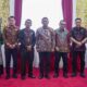 Bupati Jon Firman Pandu Wawancarai 3 Calon Dewan Pengawas PDAM Kabupaten Solok