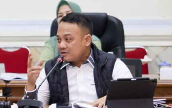 RDP Bersama Instansi, Sekretaris Komisi II DPRD Kota Tanjungpinang Dasril Sorot Dugaan Bongkar Muat Beras Ilegal 5 Sekretaris Komisi II DPRD Kota Tanjungpinang Dasril