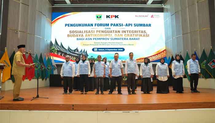Gubernur Mahyeldi Kukuhkan Forum PAKSI Sumbar