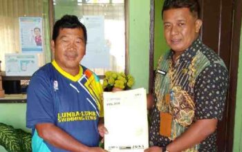 Warga Kampung Bulang Tanjungpinang Resmi Miliki Sertifikat Tanah Melalui PTSL 3 Penyerahan Sertifikat Tanah Melalui PTSL kepada Warga Kelurahan Kampung Bulang, Kota Tanjungpinang