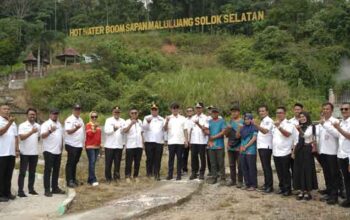 Pemkab Solok Selatan Persiapkan Wajah Baru Objek Wisata Hot Waterboom Sapan Maluluang 5 Bupati Solok Selatan, Khairunas beserta jajaran saat mengunjungi Objek Wisata Hot Waterboom Sapan Maluluang
