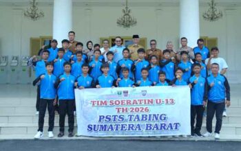 Gubernur Sumbar, Mahyeldi lepas PSTS Tabing U-13 ke Piala Soeratin Tingkat Regional di Palembang