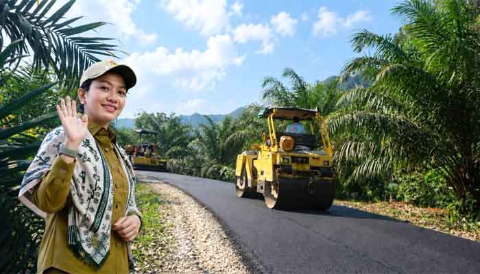 Akses Alternatif ke Timpeh, Pemkab Dharmasraya Mulai Pengaspalan Ruas Jalan Pulau Punjung ke Lubuk Bulang 1 Pemkab Dharmasraya aspal ruas jalan Pulau Punjung-Lubuk Bulang