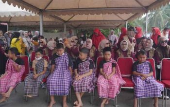 Pemkab Sijunjung bersama Indo Jalito Peduli Adakan Sunatan Massal bagi 187 Anak 4 Pemkab Sijunjung bersama Indo Jalito Peduli Adakan Sunatan Massal bagi 187 Anak
