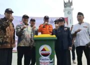 Pemko Bukittinggi Terima Bantuan 50 Tong Sampah dari Gebu Minang 9 Pemko Bukittinggi Terima Bantuan 50 Tong Sampah dari Gebu Minang