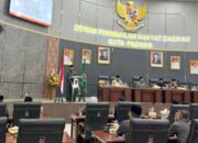 Fraksi-fraksi DPRD Kota Padang Sampaikan Pendapat Akhir tentang Ranperda Pajak Daerah dan Retribusi Daerah