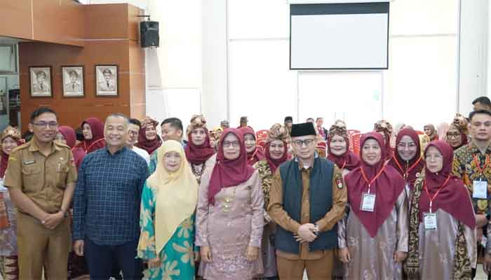 Wawako Bukittinggi, Ibnu Asis hadiri Pengukuhan Pengurus PPWB Periode 2026–2031