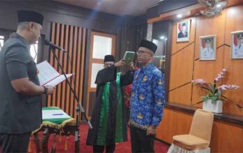 Bupati Benny Dwifa Lantik Puji Basuki sebagai Kepala Dinas Pangan dan Perikanan Kabupaten Sijunjung 3 Bupati Benny Dwifa Lantik Puji Basuki sebagai Kepala Dinas Pangan dan Perikanan Kabupaten Sijunjung