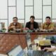 Rapat evaluasi aplikasi SIMSALABIM di Ruang Rapat Kantor Bupati Solok Selatan