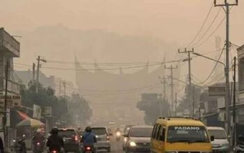 Terdampak Kabut Asap: Pemkab Solsel Liburkan PAUD, SD-SMP Belajar Daring 3 Kabupaten Solok Selatan terdampak kabut asap