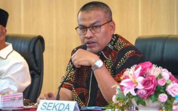 Terkait Status Cuti dan Pemeriksaan Disiplin Mantan Kabiro PBJ, Begini Penjelasan Pemprov Sumbar 5 Sekdaprov Sumbar, Arry Yuswandi berikan penjelasan terkait surat cuti dan pemeriksaan kabiro pbj