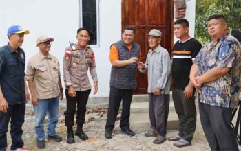 Sekda Ronny Kartika saat peresmian Bedah Rumah Keenam PWI Bintan