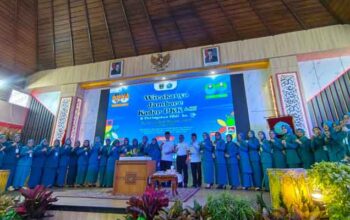 Wako Bukittinggi Hadiri Wirakarya Jambore PKK XXII dan Peringatan HKG PKK ke-54 tingkat Provinsi 3 Pembukaan Wirakarya Jambore PKK XXII dan Peringatan HKG PKK ke-54 tingkat Provinsi Sumatera Barat di Kota Bukittinggi