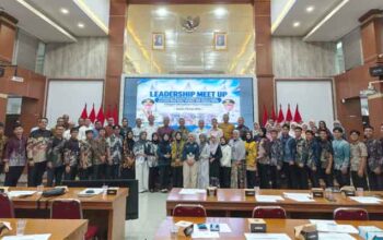‎Wako Ramlan Nurmatias saat penutupan Tahapan Aktualisasi Bukittinggi Next Leader Angkatan Pertama