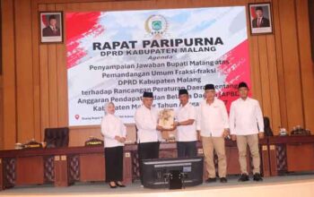 Begini Jawaban Bupati Malang Atas Pandangan Umum Fraksi-Fraksi DPRD terhadap Ranperda APBD 2027 8 Bupati Malang sampaikan jawaban atas Pandangan Umum Fraksi-Fraksi DPRD terhadap Ranperda APBD 2027