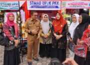 Goresan Lumpur Ranah Cati Nan Tigo, Upaya TP PKK Dharmasraya Sulap Potensi Lokal Menjadi Karya Bernilai 11 Stand UP2K TP PKK Kabupaten Dharmasraya daam Wirakarya (Jambore) Kader PKK XXII Tingkat Provinsi Sumatera Barat Tahun 2026 di Kota Bukittinggi