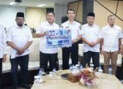 ‎Pemko Bukittinggi bersama Baznas Salurkan Donasi untuk Warga 3 Kabupaten di NTT