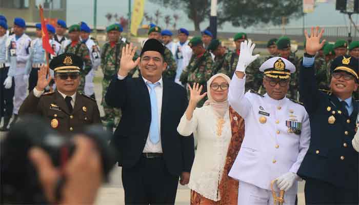 Bupati Bintan Hadiri HUT TNI ke-81 di Tugu Sirih Tanjungpinang 1 Bupati Bintan, Roby Kurniawan hadiri HUT TNI ke-81 di Tugu Sirih Tanjungpinang