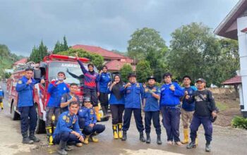 Damkar Sawahlunto Respons Cepat Bantu Penanganan Galodo di Arosuka Solok 5 Damkar Sawahlunto Bantu Penanganan Galodo di Arosuka, Kabupaten Solok