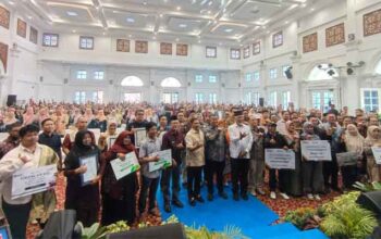 Kementerian UMKM Laksanakan Festival Kemudahan dan Perlindungan Usaha Mikro di Kota Bukittinggi 4 Festival Kemudahan dan Perlindungan Usaha Mikro di Kota Bukittinggi