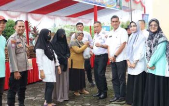 Pemko Payakumbuh Gelar Pangan Murah, Cabai Merah Dibanderol Rp 50 Ribu Per Kg 3 Gerakan Pangan Murah di Kantor Camat Payakumbuh Selatan