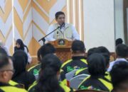 Bupati Bintan, Roby Kurniawan beri sambutan pada upacara Hari Sumpah Pemuda ke-98