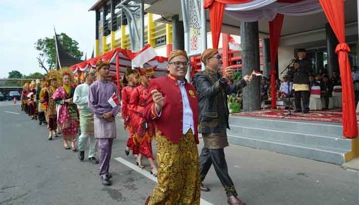 Hari Sumpah Pemuda ke-98, Gubernur Sumbar Ajak Pemuda Rawat Persatuan dan Waspadai Ancaman Narkoba 4 Peringatan Hari Sumpah Pemuda ke-98 tingkat Provinsi Sumbar