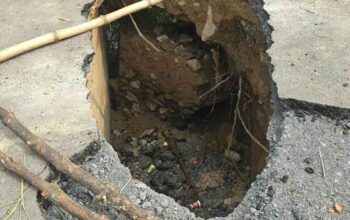 Jalan Amblas Sawah Bandang Nyaris Makan Korban, Politisi PAN Limapuluh Kota Minta APH Turun Tangan 3 Jalan amblas di Sawah Bandang, Nagari Koto Tuo, Kecamatan Harau, Kabupaten Limapuluh Kota