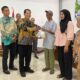 Pemko Payakumbuh Salurkan Bantuan Sembako untuk 300 Keluarga Miskin