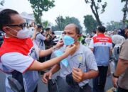 Kabut Asap, Pertamina Patra Niaga Regional Sumbagut Bagikan 2.200 Masker di Medan 10 Pertamina Patra Niaga Regional Sumbagut bagikan Masker di Kota Medan