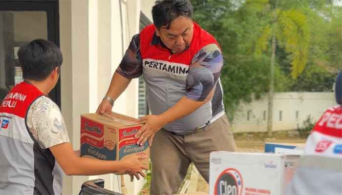 Pertamina Patra Niaga Regional Sumbagut Salurkan Bantuan Bencana Banjir di Aceh Tamiang 2 Pertamina Patra Niaga Regional Sumbagut Salurkan Bantuan Bencana Banjir di Aceh Tamiang