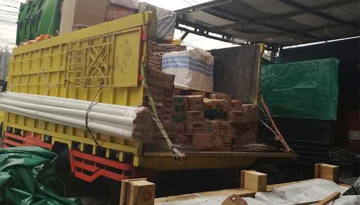 Mirip Terminal Tanpa Izin, Ruko di Simpang Lima Kota Piring Tanjungpinang Tanpa Pengawasan APH 1 Aktivitas pengiriman barang pada sebuah Ruko di Simpang Lima Kota Piring, Kota Tanjungpinang, Kepri
