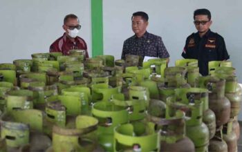 Satgas Payakumbuh Pastikan Stok dan Harga LPG 3 Kilogram Aman 5 Satgas Pengendalian dan Pengawasan Pendistribusian BBM dan LPG 3 Kilogram Kota Payakumbuh Sidak agen dan pangkalan LPG