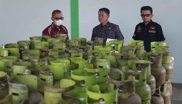 Satgas Payakumbuh Pastikan Stok dan Harga LPG 3 Kilogram Aman 1 Satgas Pengendalian dan Pengawasan Pendistribusian BBM dan LPG 3 Kilogram Kota Payakumbuh Sidak agen dan pangkalan LPG