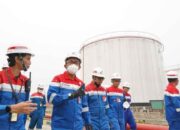 Perkuat Keandalan Operasional di Riau, Wadirut Pertamina Patra Niaga Tinjau Fuel Terminal Sei Siak