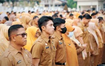 Bupati Solok Selatan: Awasi Ketat Proyek Fisik dan Percepatan Realisasi APBD Perubahan 2026! 8 Apel Gabungan ASN di lingkungan Pemerintah Kabupaten Solok Selatan di Halaman Kantor Bupati