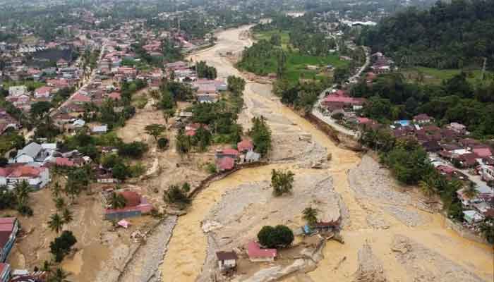 Banjir Sumatera 2025: Bukan Cuma Bencana Alam, Tapi Cermin Kegagalan Tata Kelola 1 Banjir Sumatera 2025