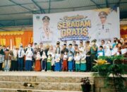 Pelajar Baru Kecamatan Sungai Pagu Terima Bantuan Baju Seragam Sekolah Gratis
