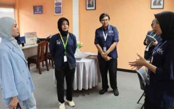 Campus Tour Ketua TP PKK, Hafizha Puji Prestasi Mahasiswa dan Keunggulan Politeknik Bintan Cakrawala 3 Ketua TP PKK Hafizha Rahmadhani melaksanakan Campus Tour di Politeknik Bintan Cakrawala